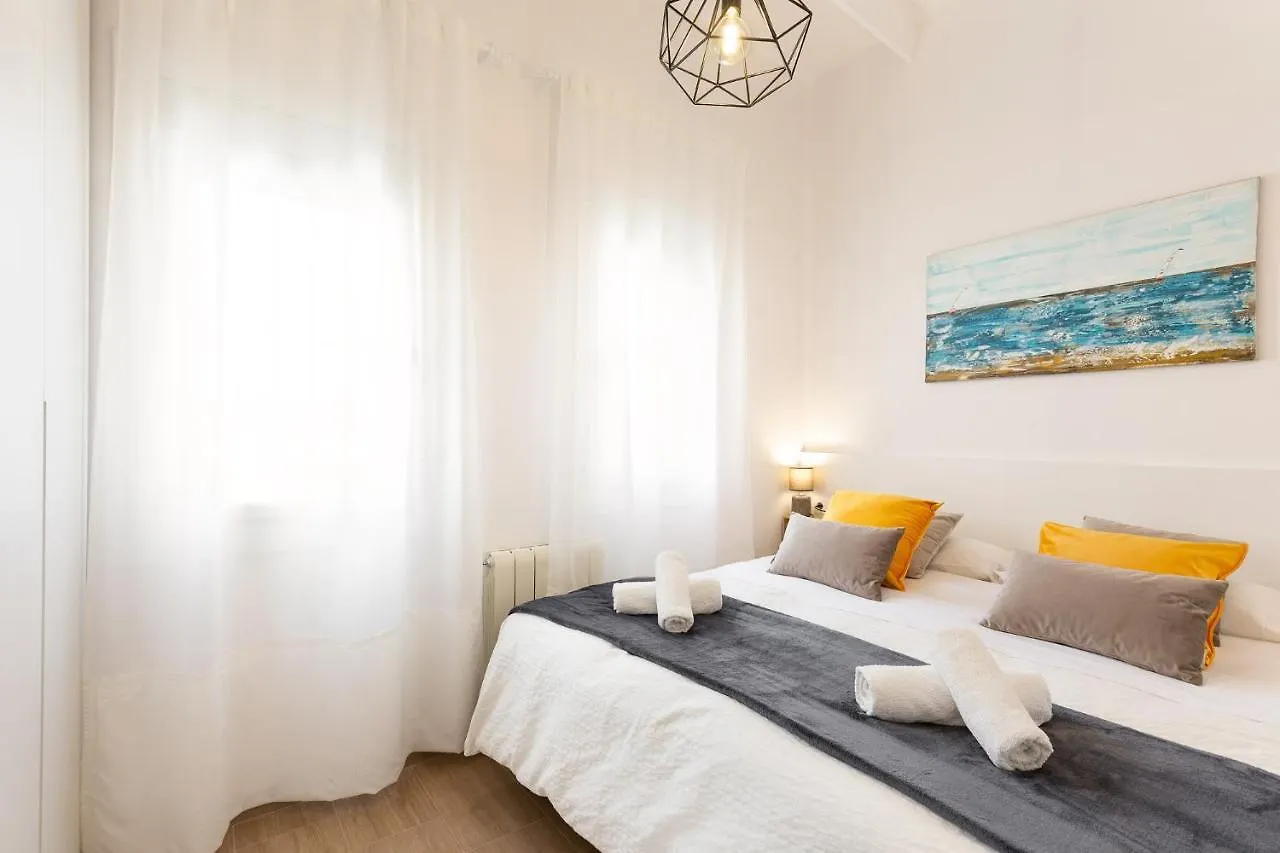 Confort Apartamentos En Playa, 3 Drm Barcelona